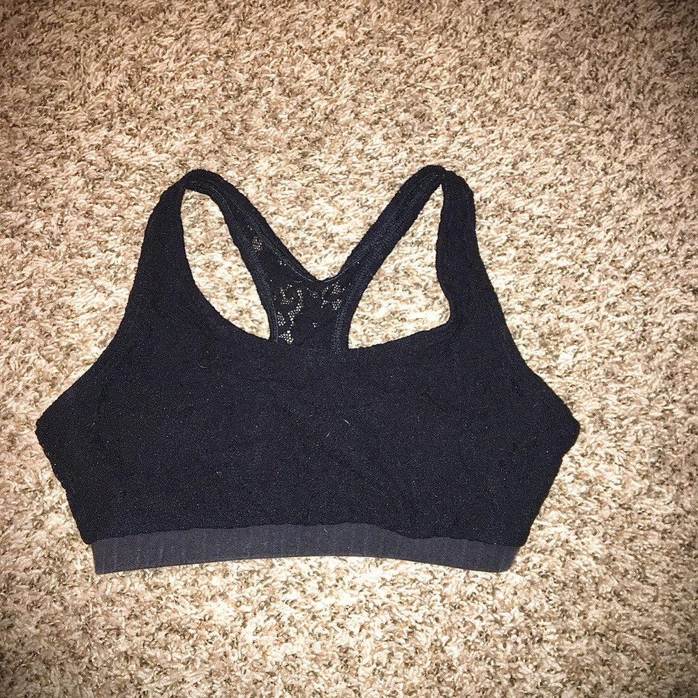 Women’s medium black  lace bralette